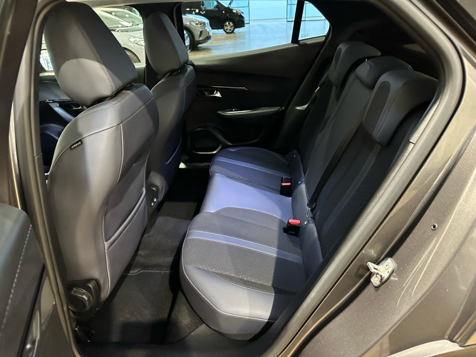 Peugeot 2008 1,2 PureTech 130 Allure Pack 5d