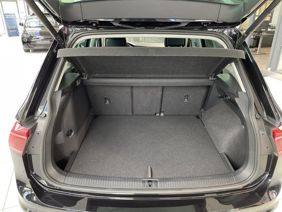 VW Tiguan 1,4 eHybrid Elegance DSG 5d