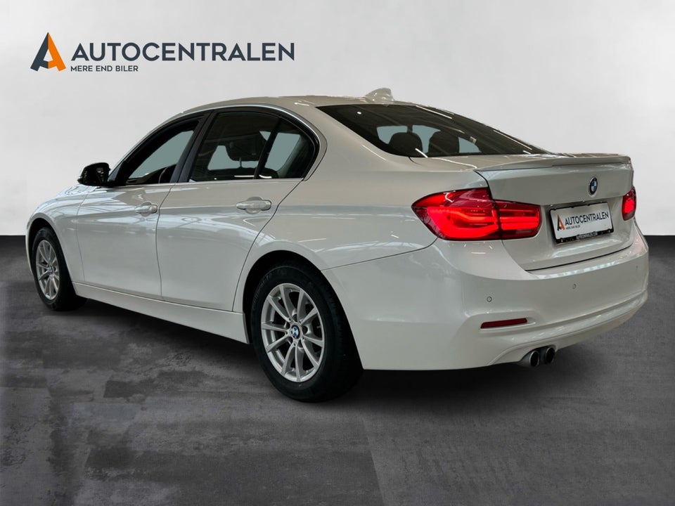 BMW 320i 2,0 aut. 4d