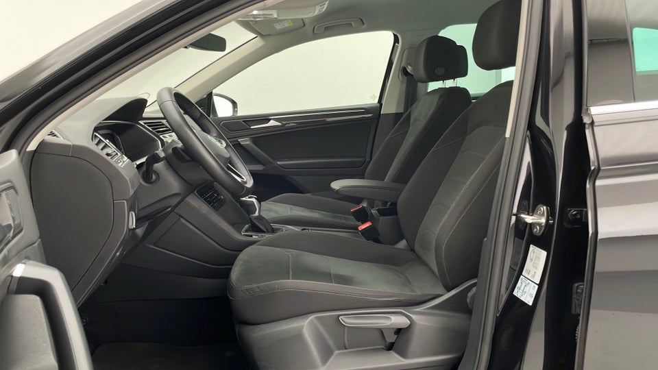 VW Tiguan 1,4 eHybrid Elegance DSG 5d