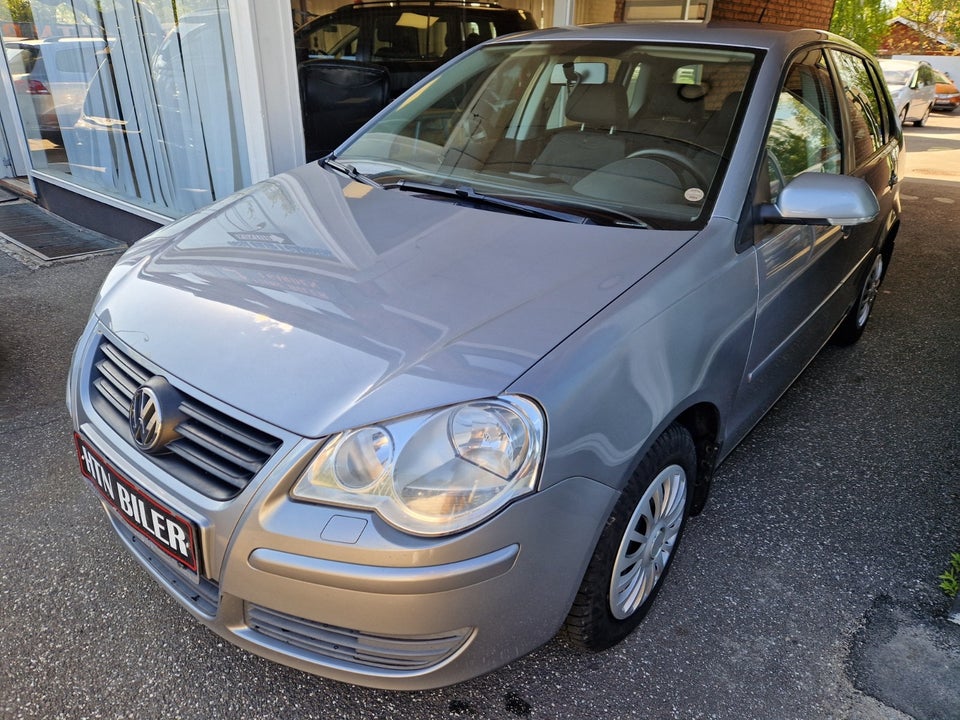 VW Polo 1,4 Fresh 5d