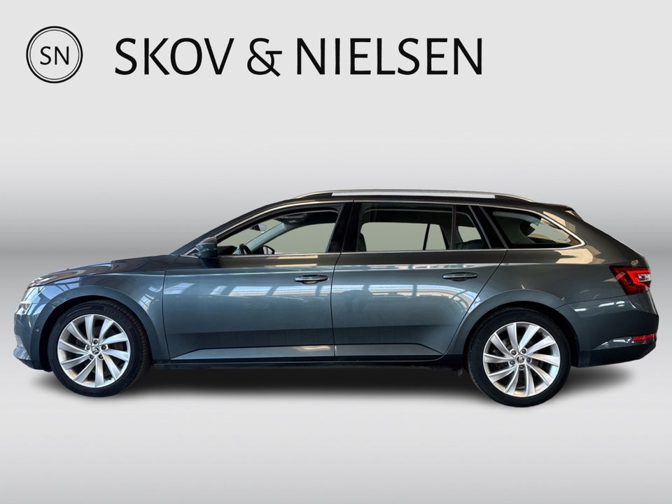Skoda Superb 2,0 TDi 150 Style Combi DSG 5d