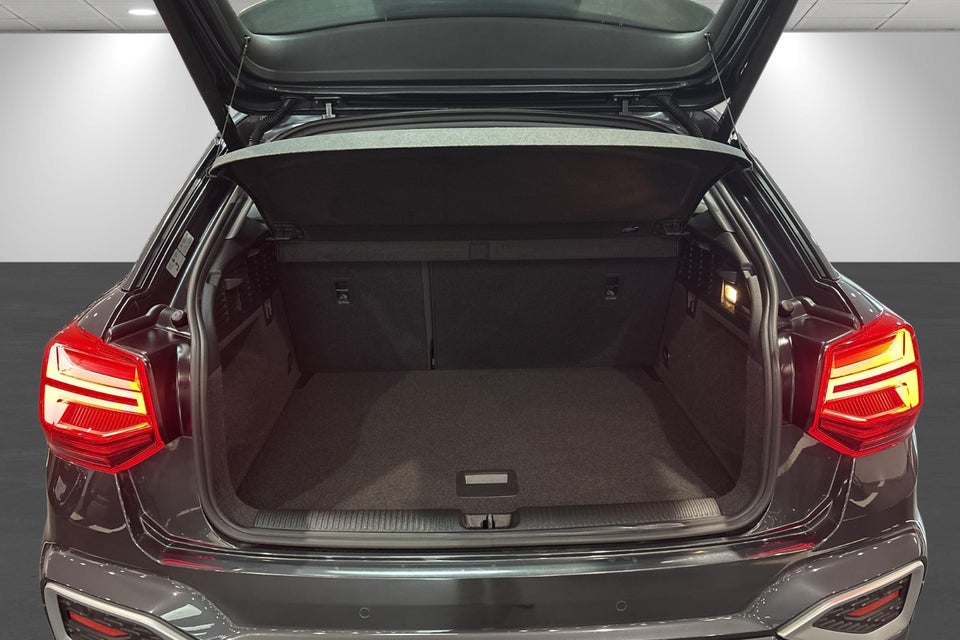 Audi Q2 35 TFSi Prestige S-tr. 5d