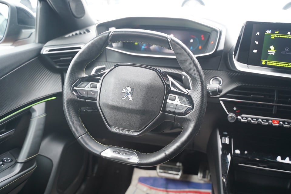 Peugeot 2008 1,5 BlueHDi 130 GT Line EAT8 5d