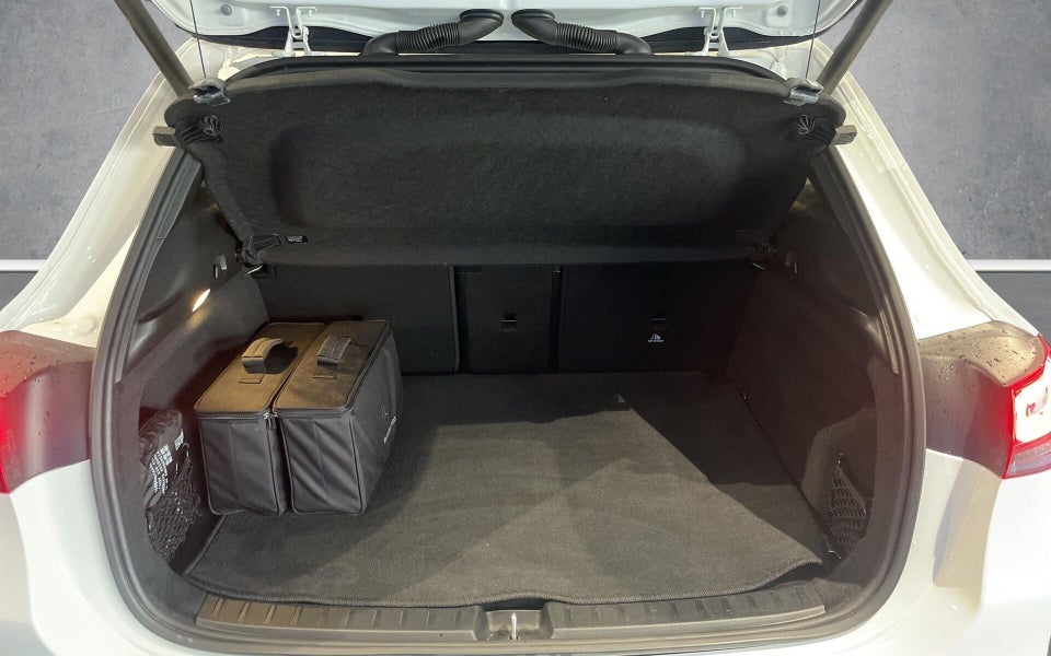 Mercedes EQA250 AMG Line 5d