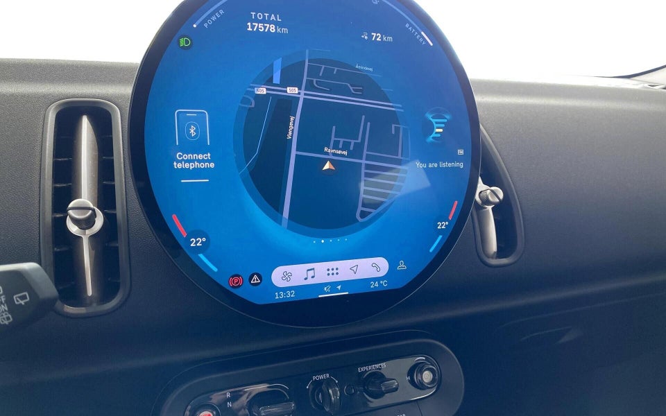 MINI Countryman E Essential Trim XS 5d