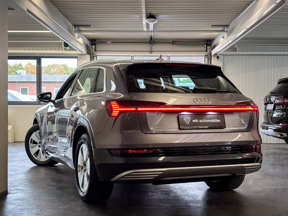 Audi e-tron 55 Prestige quattro 5d