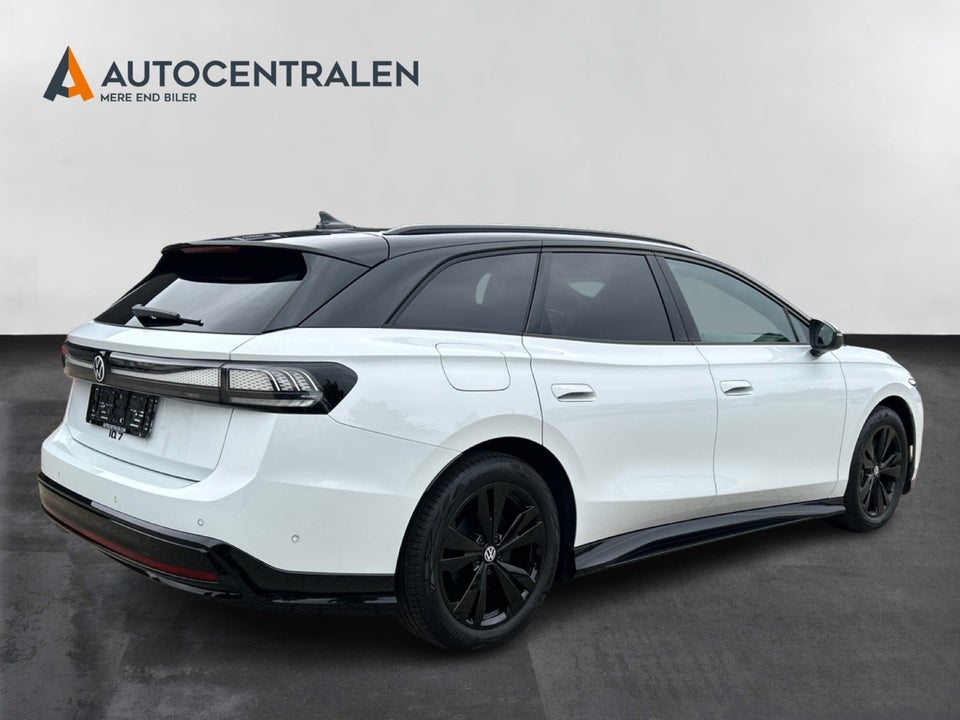VW ID.7 86 Style S Tourer 5d