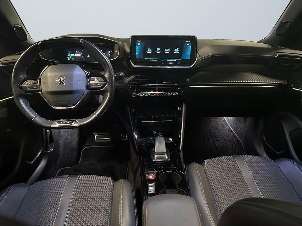 Peugeot e-2008 50 GT 5d
