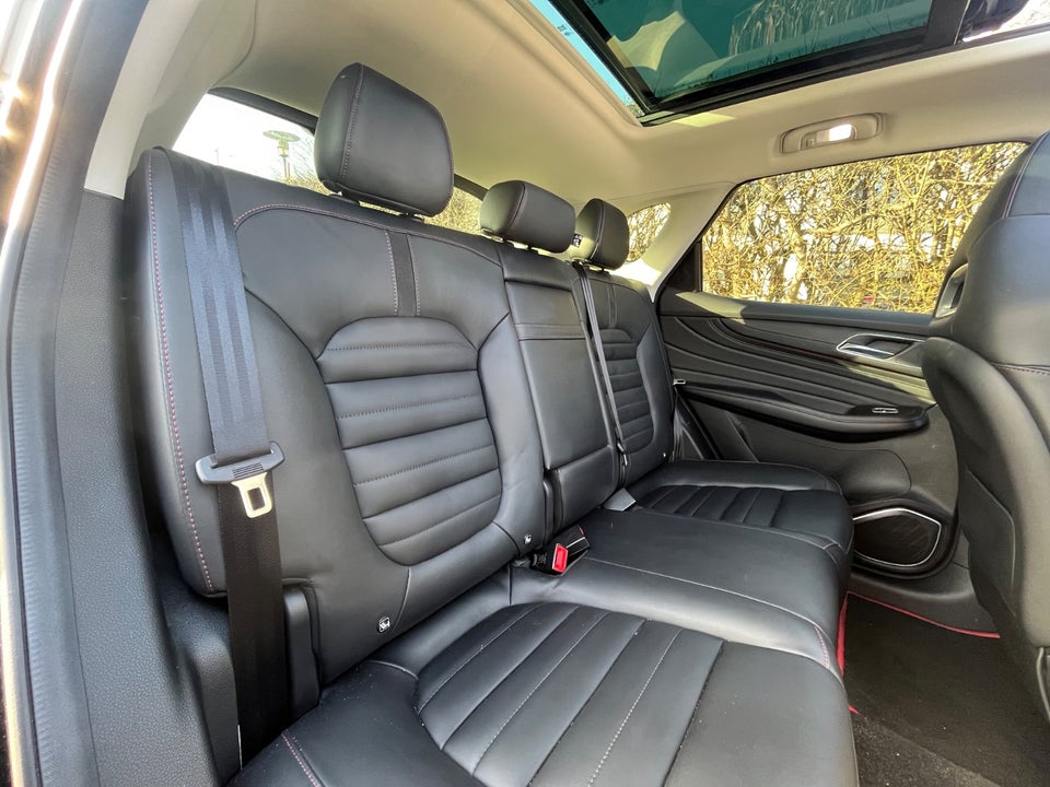 MG EHS 1,5 PHEV Luxury 5d