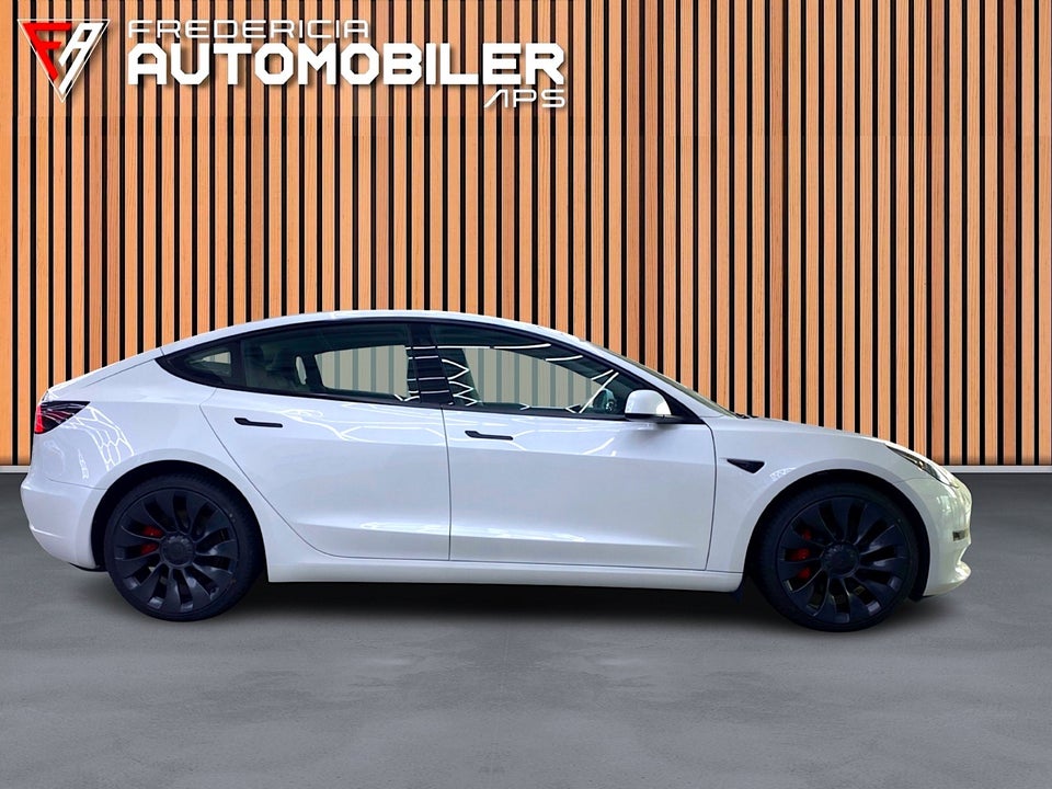 Tesla Model 3 Performance AWD 4d