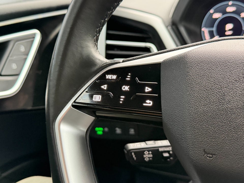 Audi Q4 e-tron 40 S-line 5d