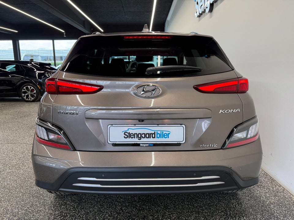 Hyundai Kona 64 EV Advanced 5d
