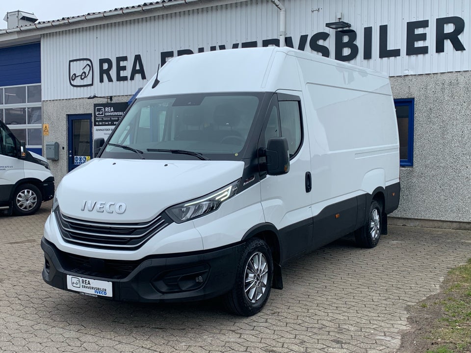 Iveco Daily 3,0 35S18 12m³ Van AG8