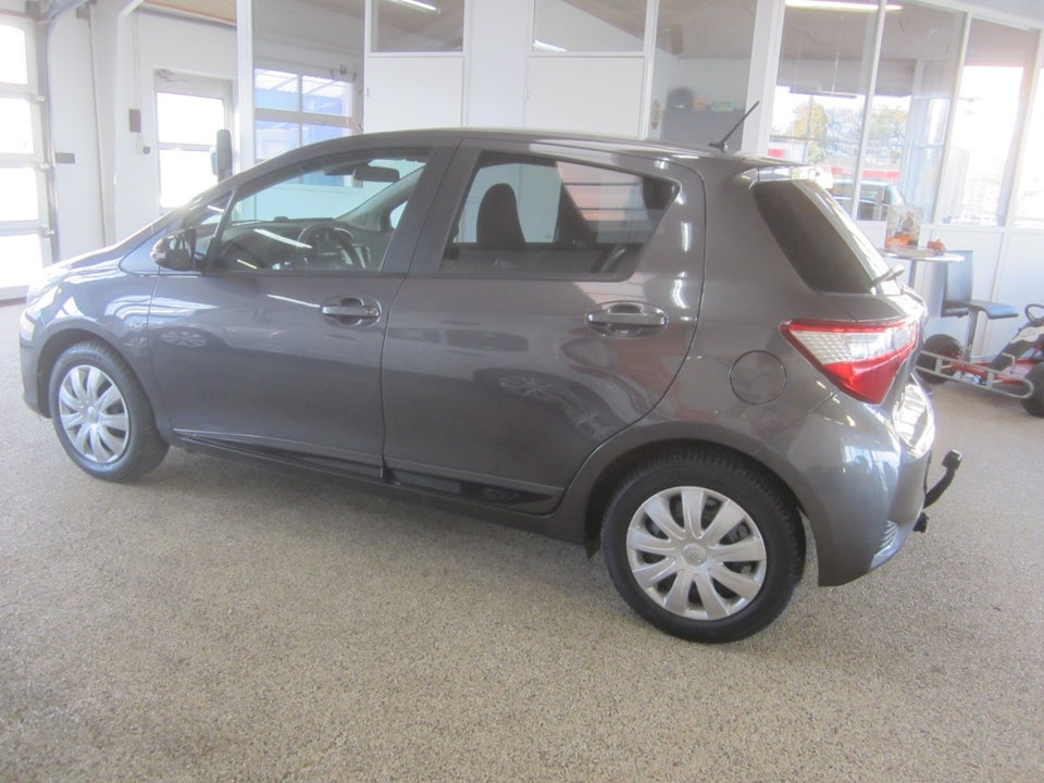 Toyota Yaris 1,5 VVT-i T2 Premium 5d