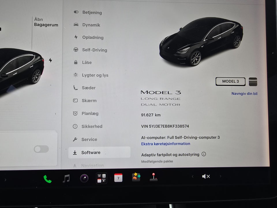 Tesla Model 3 Long Range AWD 4d