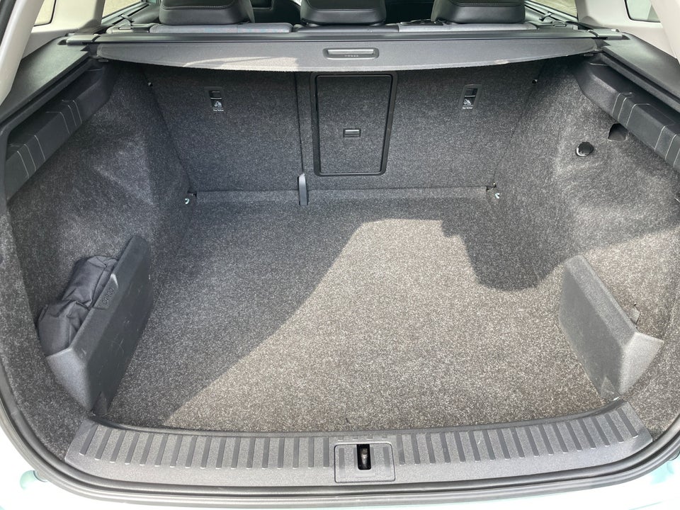 Skoda Enyaq 80 iV Loft 5d