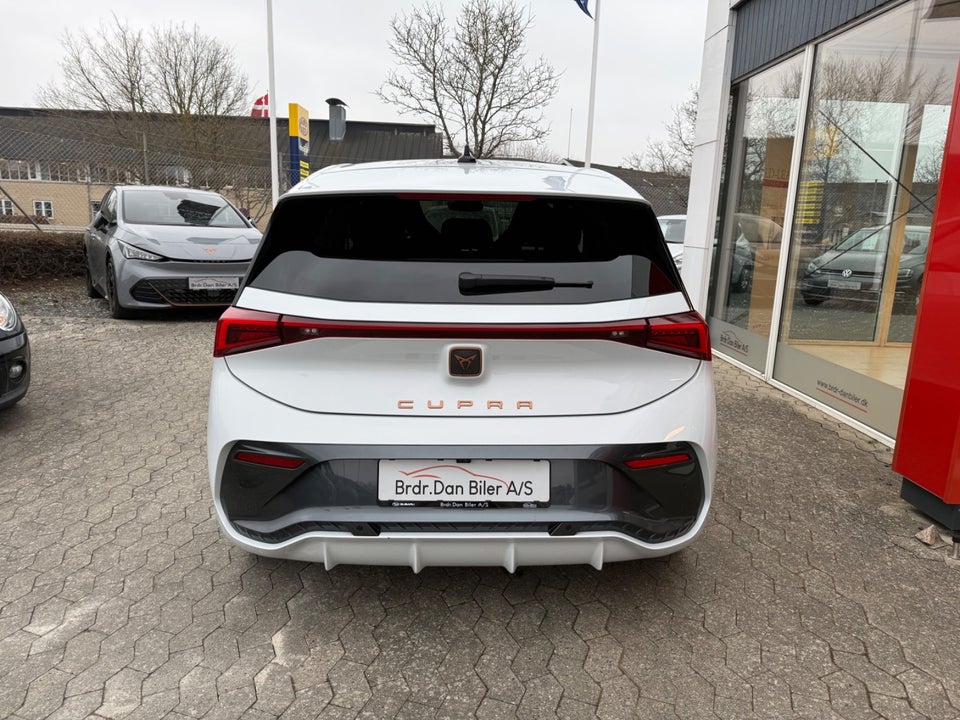 Cupra Born 77 Pasión 5d