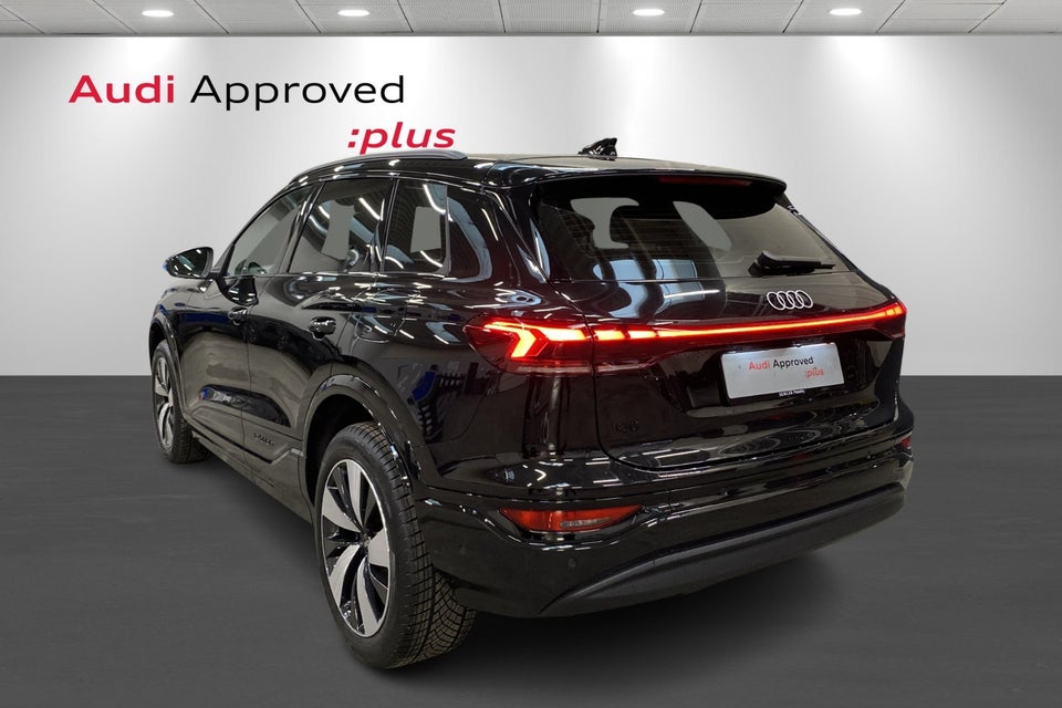 Audi Q6 e-tron Progress performance 5d