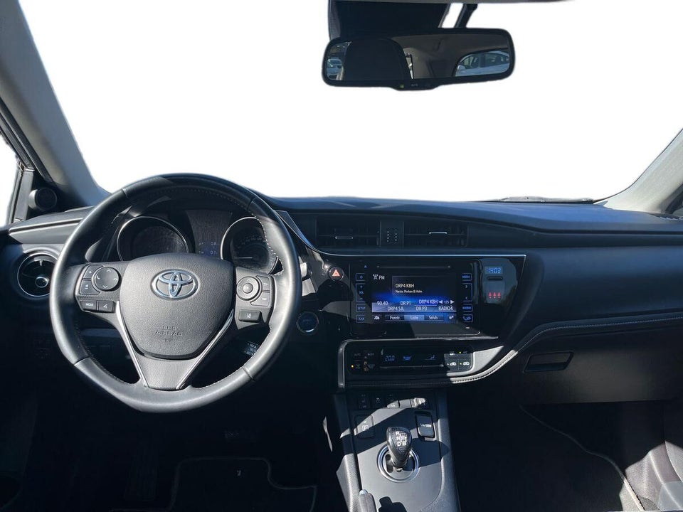 Toyota Auris 1,8 Hybrid H2 Style Touring Sports CVT 5d