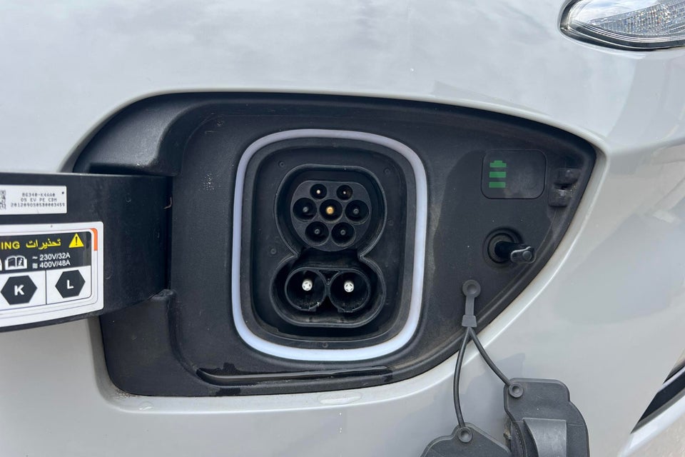 Hyundai Kona 39 EV Select 5d