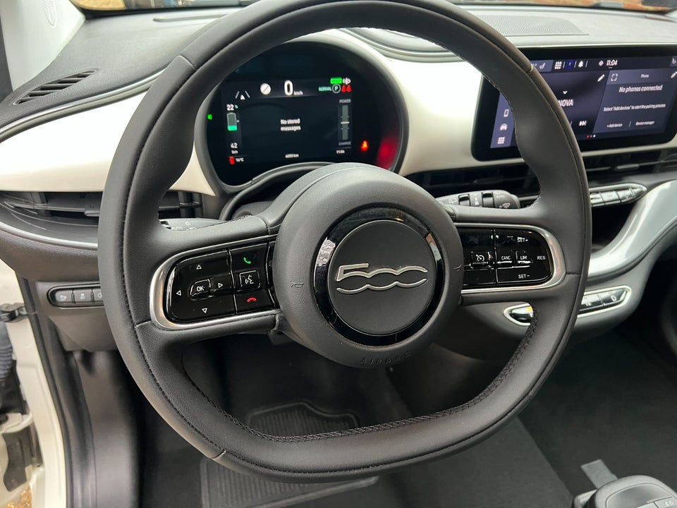 Fiat 500e 42 Icon 3d