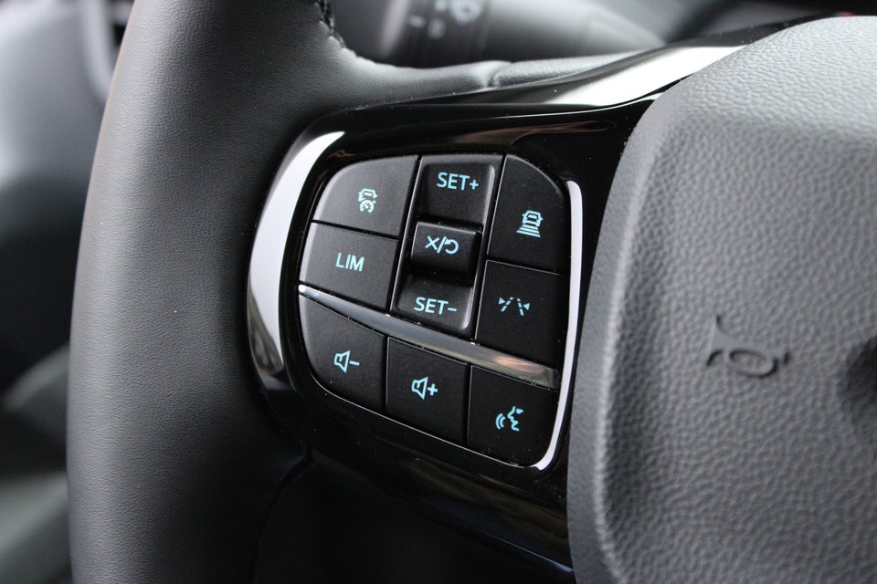 Ford Transit Custom 320S 2,5 PHEV Limited CVT