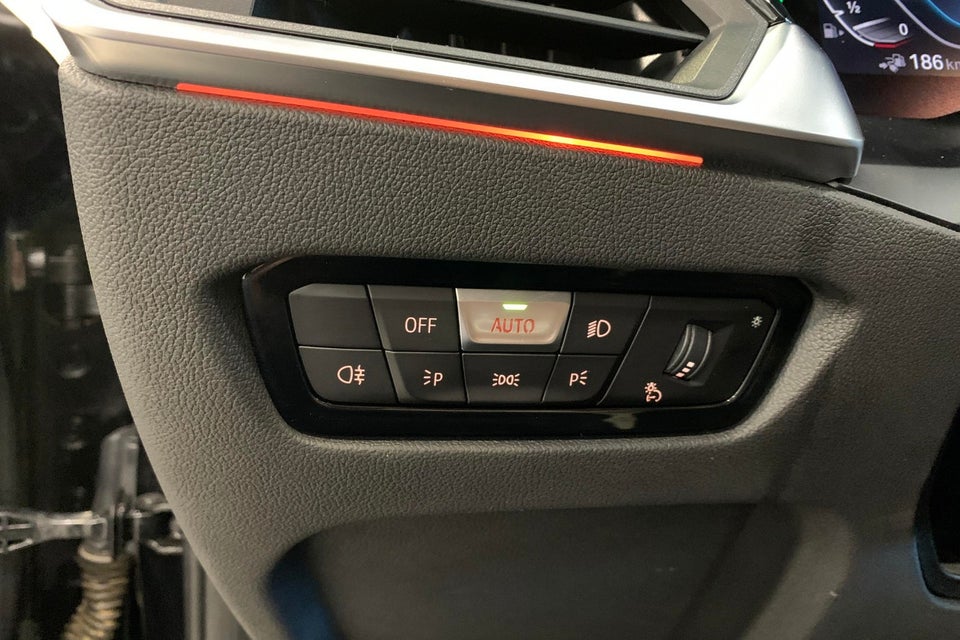 BMW 330e 2,0 Touring Sport Line aut. 5d