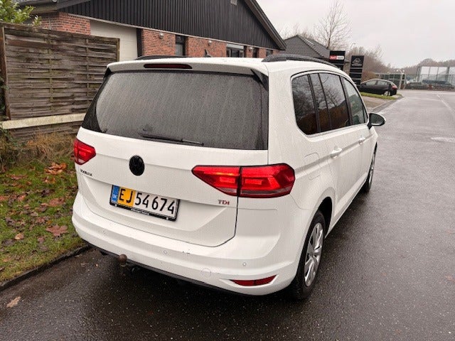 VW Touran 1,6 TDi 115 Comfortline DSG Van 5d