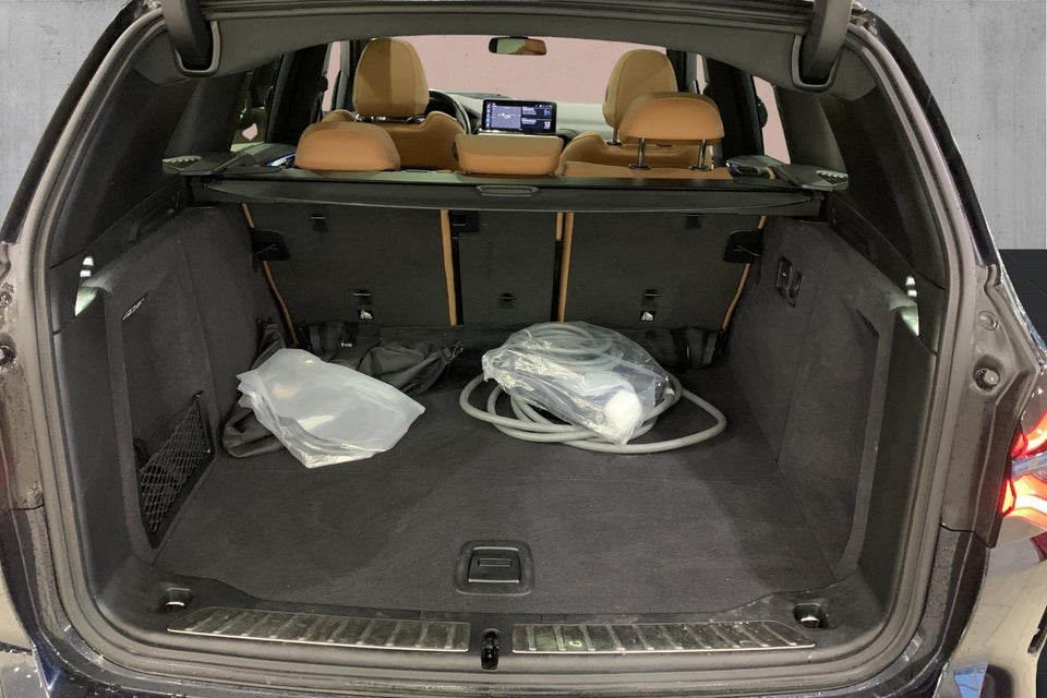 BMW iX3 Charged M-Sport 5d