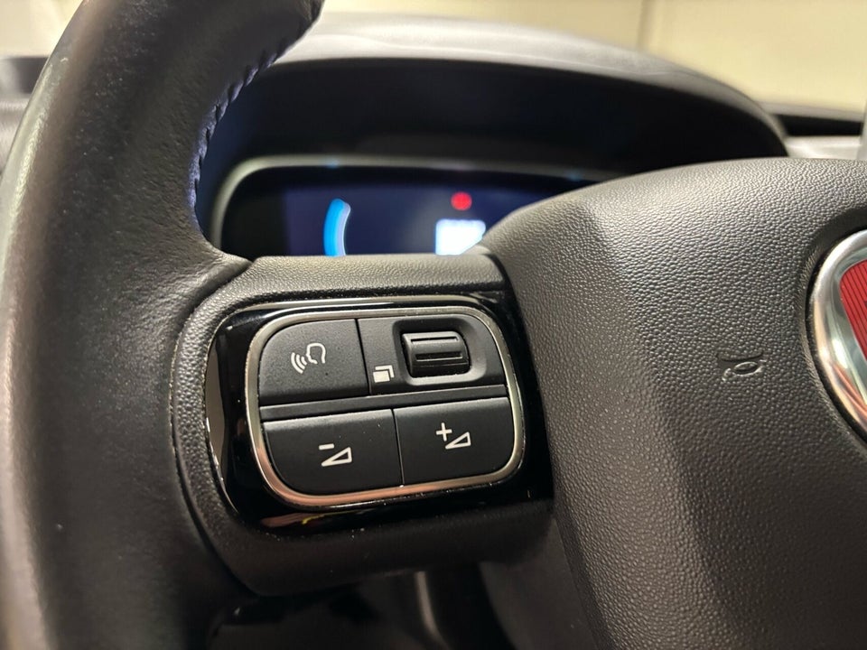 Fiat Doblò E 50 Launch 5d