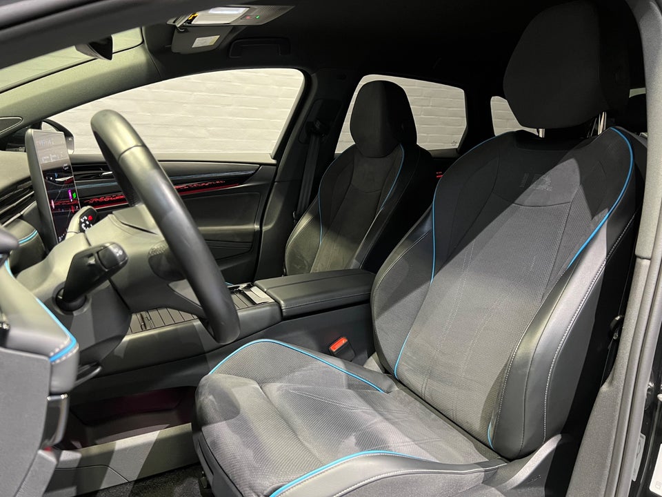 VW ID.7 77 Pro Business Premium 5d