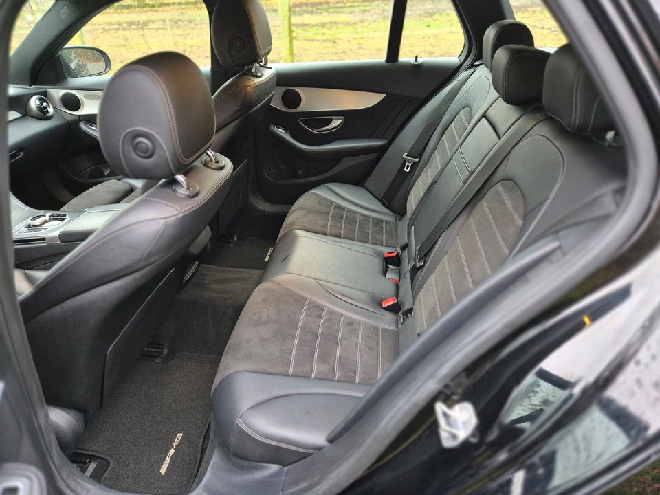 Mercedes C220 d 2,0 AMG Line stc. aut. 5d