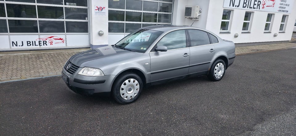 VW Passat 2,0  4d