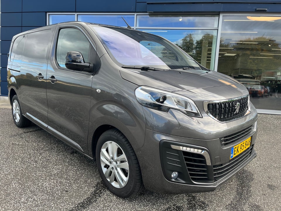 Peugeot Expert 2,0 BlueHDi 144 L2 Ultimate EAT8 Van