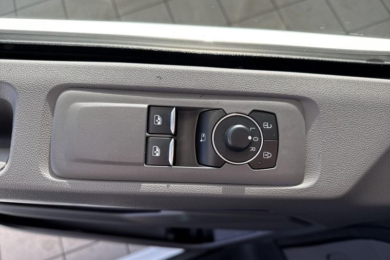 VW Transporter 2,0 TDi 150 Comfort Kassevogn aut. LWB