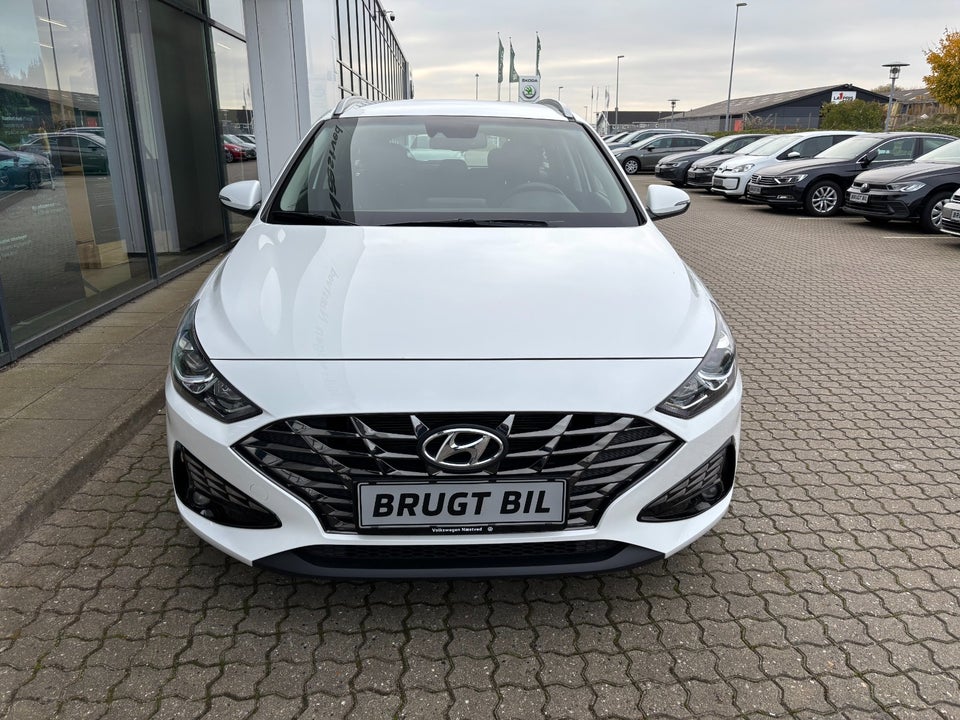 Hyundai i30 1,0 T-GDi Essential stc. DCT 5d