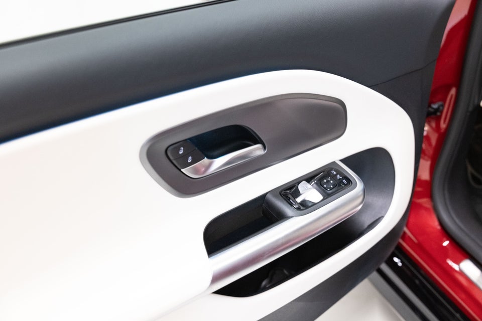 Mercedes CLA250+ EQ Progressive Advance Plus 4d