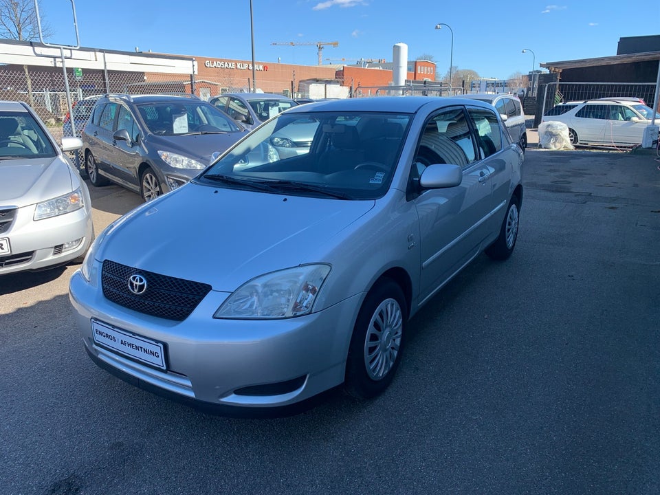 Toyota Corolla 1,4 Terra 3d