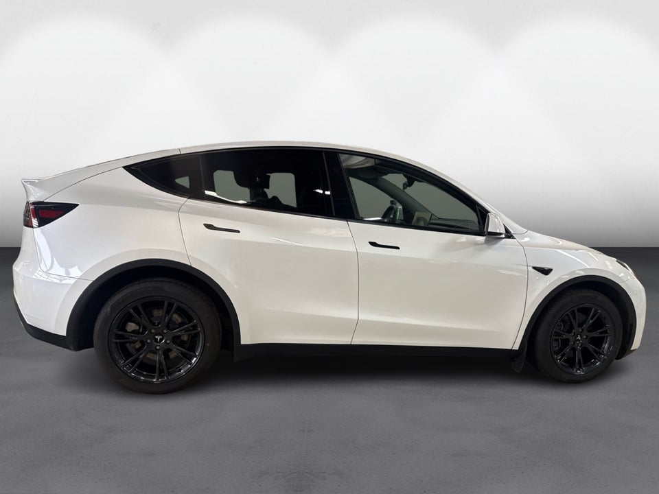 Tesla Model Y Long Range RWD 5d