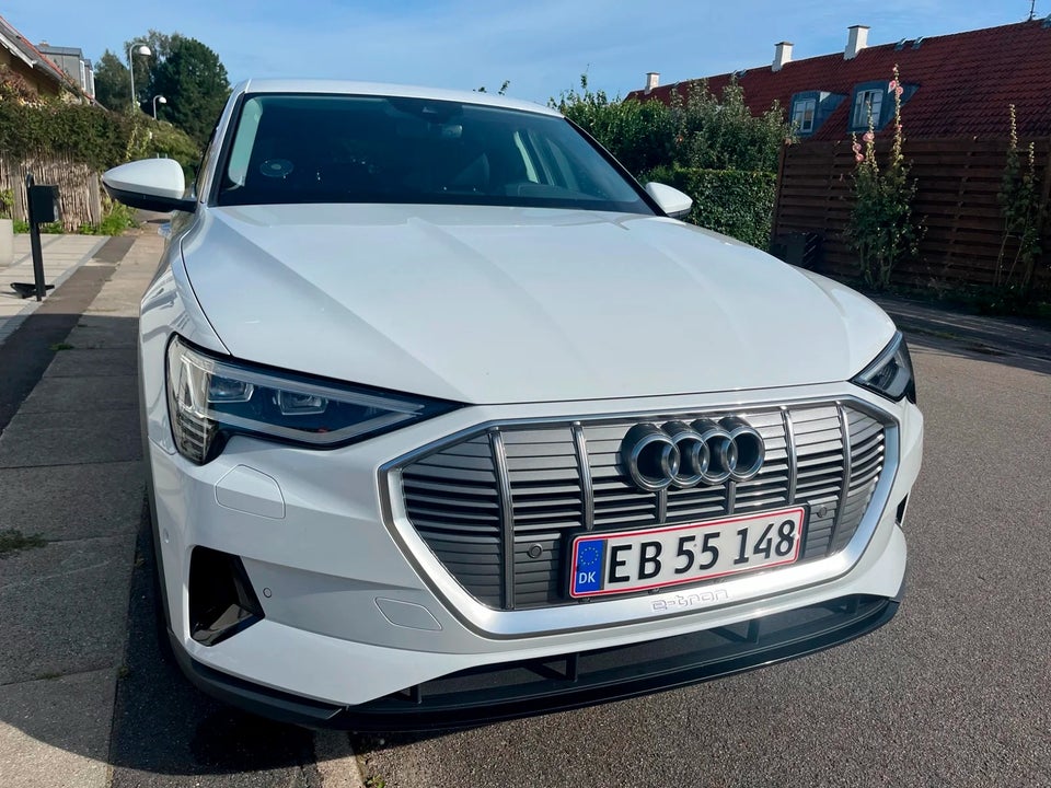 Audi e-tron 50 quattro 5d