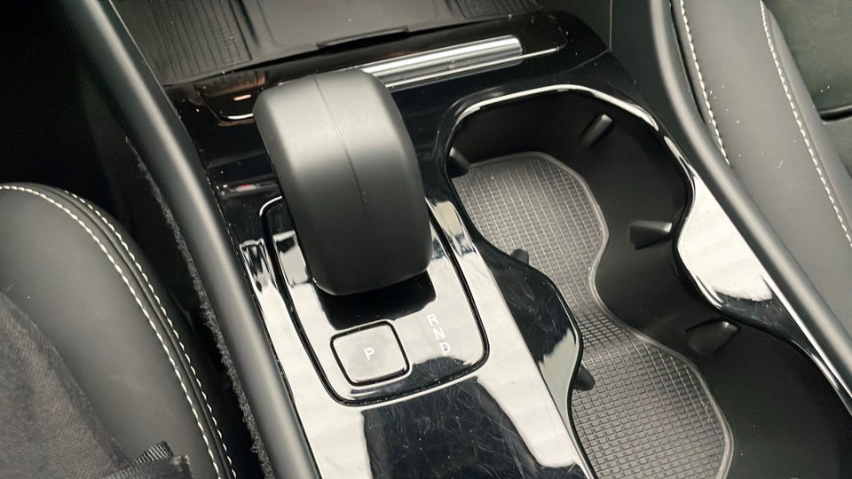 Volvo XC40 ReCharge Twin Ultimate 5d