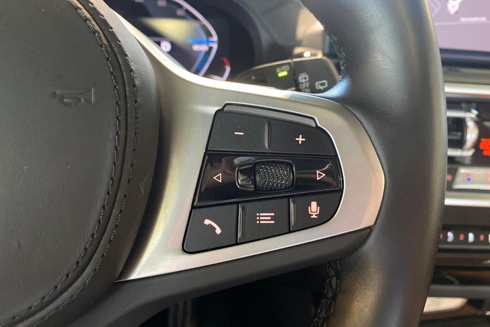 BMW iX3 Charged M-Sport 5d