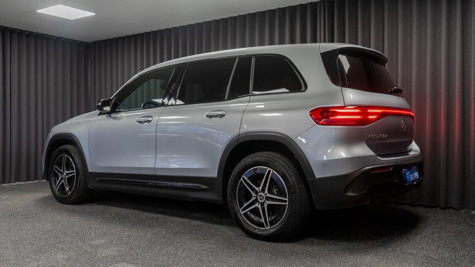 Mercedes EQB250+ AMG Line 7prs 5d