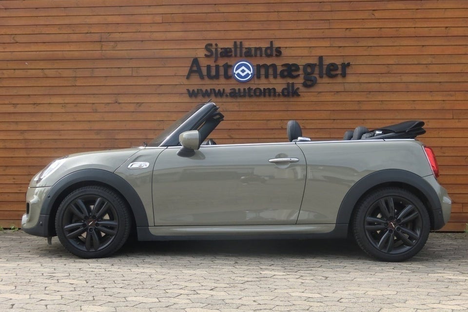 MINI Cooper S 2,0 Essential Cabriolet aut. 2d