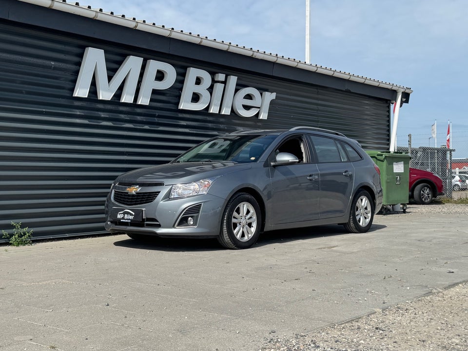 Chevrolet Cruze 2,0 VCDi 163 LT stc. ECO 5d