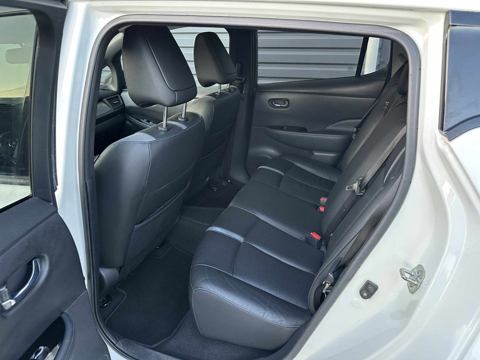 Nissan Leaf 40 Tekna 5d