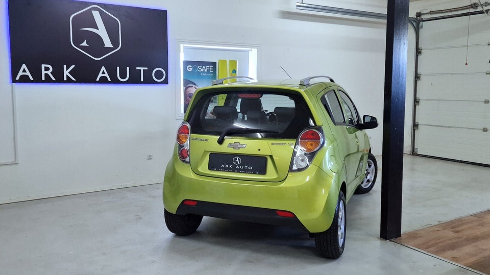 Chevrolet Spark 1,0 LS 5d