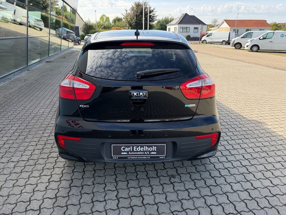 Kia Rio 1,2 CVVT Limited 5d