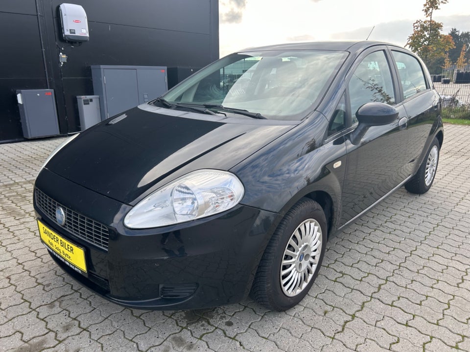 Fiat Grande Punto 1,4 Active 5d